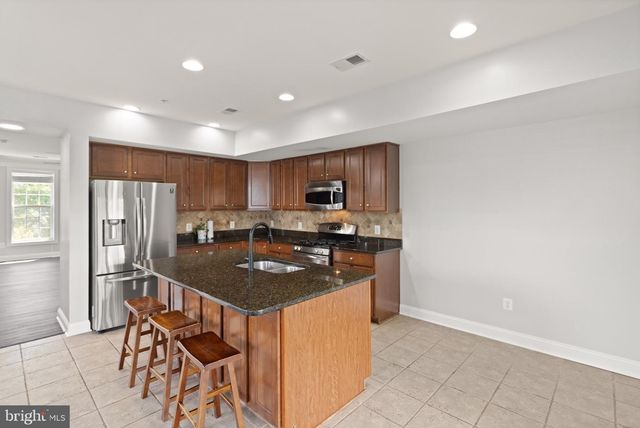 2139 ABBOTTSBURY WAY, Woodbridge, VA 22191