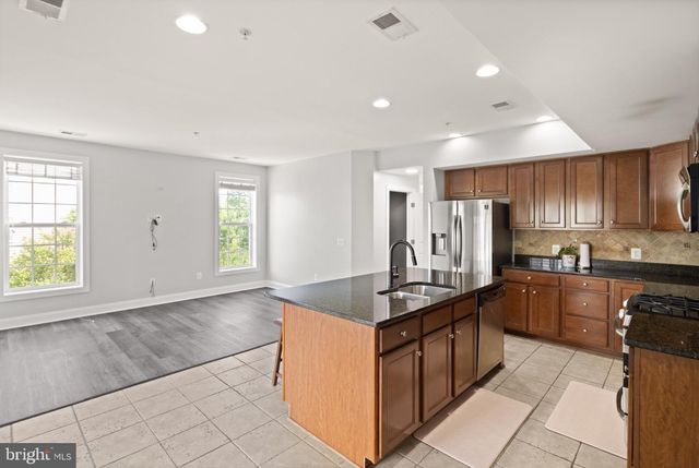2139 ABBOTTSBURY WAY, Woodbridge, VA 22191