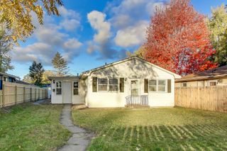 2524 Gilboa Avenue, Zion, IL 60099