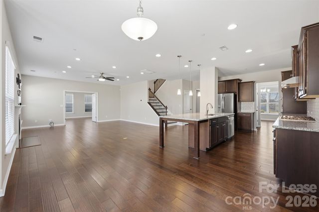 1000 Bellegray Lane NW, Concord, NC 28027