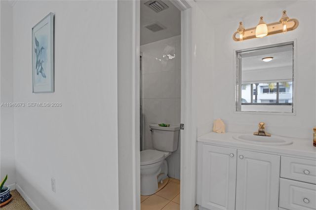 7801 Abbott Ave 302, Miami Beach, FL 33141