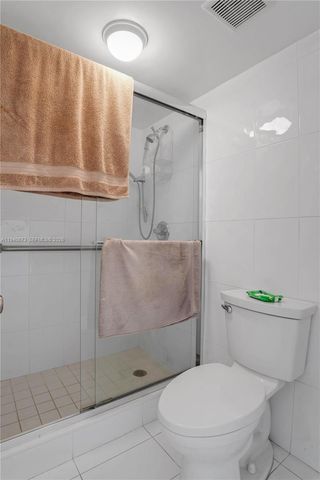 7801 Abbott Ave 302, Miami Beach, FL 33141