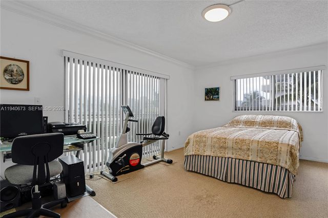 7801 Abbott Ave 302, Miami Beach, FL 33141