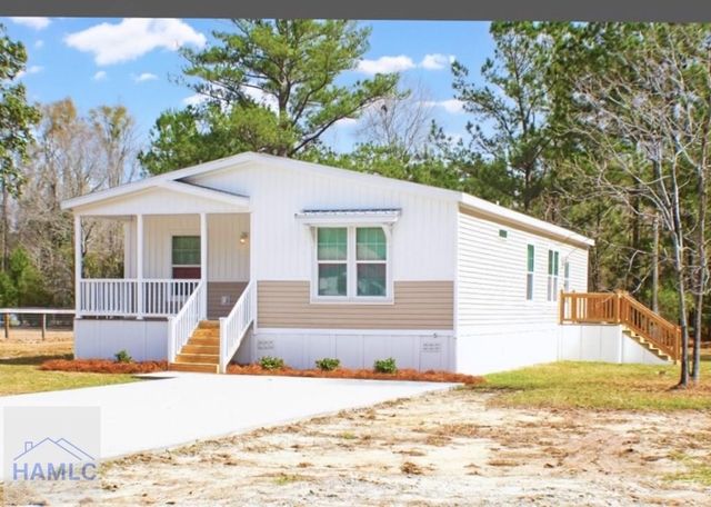 660 North Macon Street, Ludowici, GA 31313