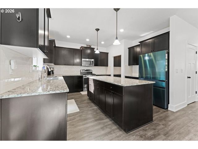 12805 Ne 102ND St, Vancouver, WA 98682