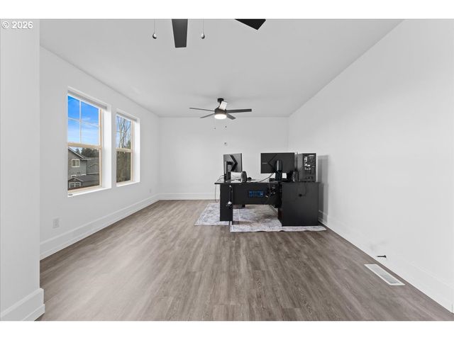 12805 Ne 102ND St, Vancouver, WA 98682