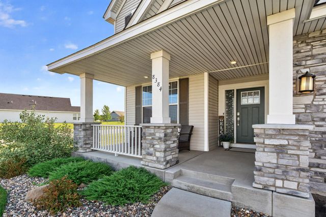 8384 Yearling Trail, Woodbury, MN 55129