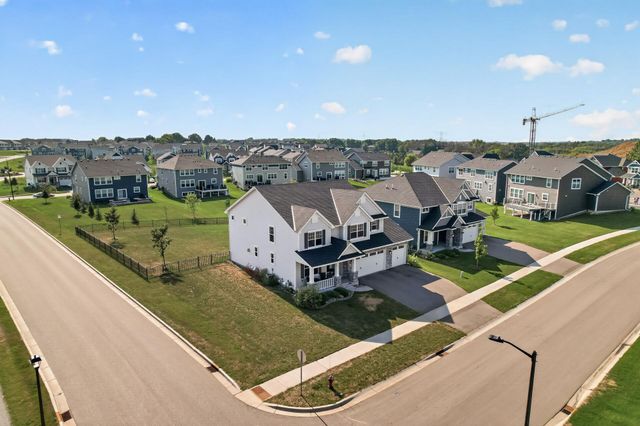 8384 Yearling Trail, Woodbury, MN 55129