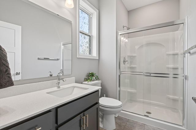 8384 Yearling Trail, Woodbury, MN 55129