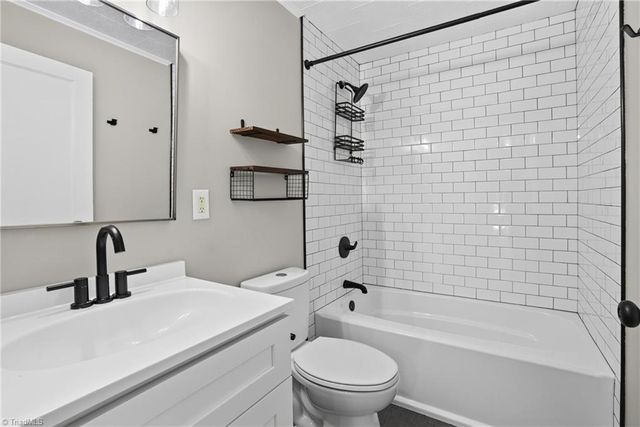 215 Uwharrie Street, Asheboro, NC 27203