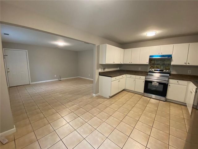 130 River Pointe Court SW 132, Lilburn, GA 30047
