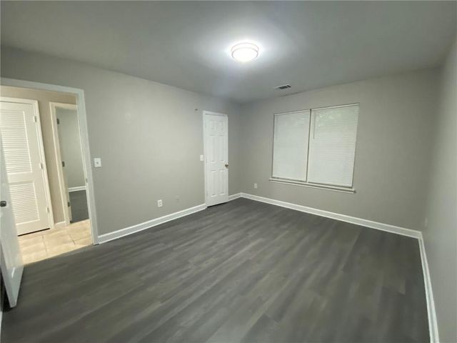 130 River Pointe Court SW 132, Lilburn, GA 30047