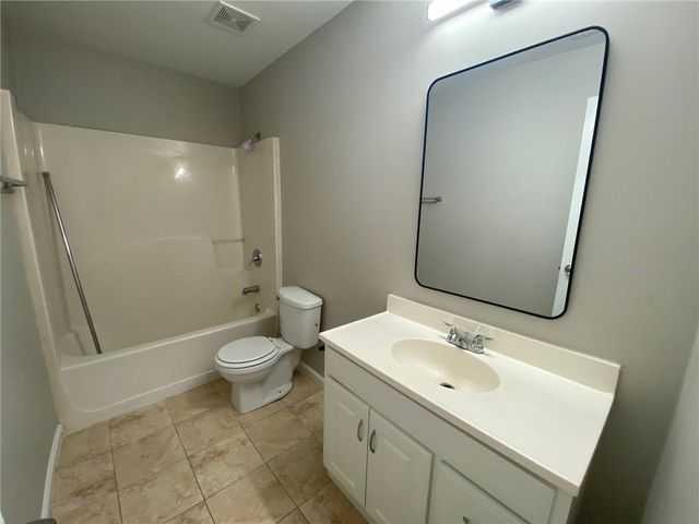 130 River Pointe Court SW 132, Lilburn, GA 30047