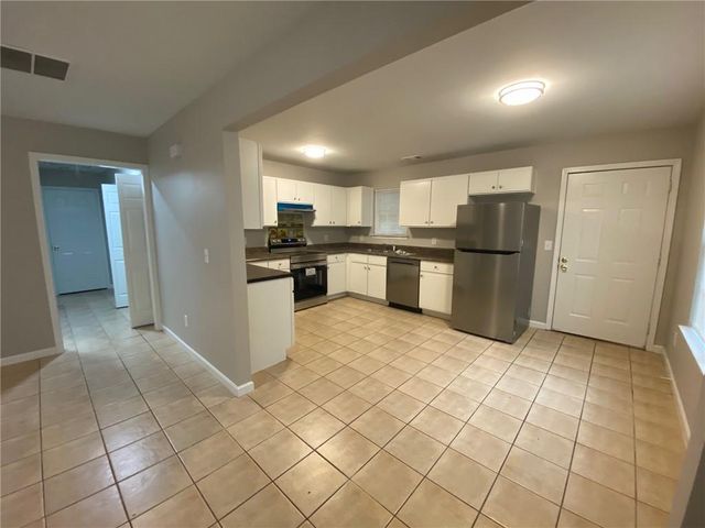 130 River Pointe Court SW 132, Lilburn, GA 30047