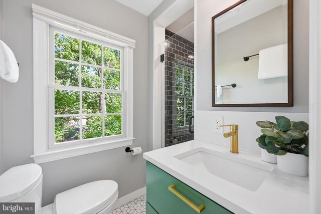 3155 UPLAND TER NW, Washington, DC 20015
