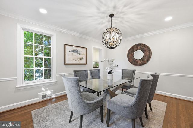 3155 UPLAND TER NW, Washington, DC 20015