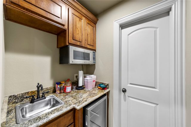 10528 Lago Vista, Quinlan, TX 75474