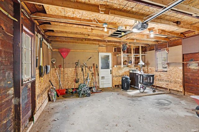 51618 Myrtle Avenue, South Bend, IN 46637