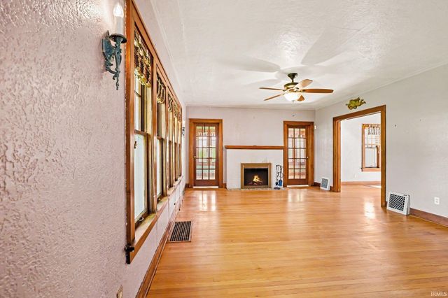 51618 Myrtle Avenue, South Bend, IN 46637