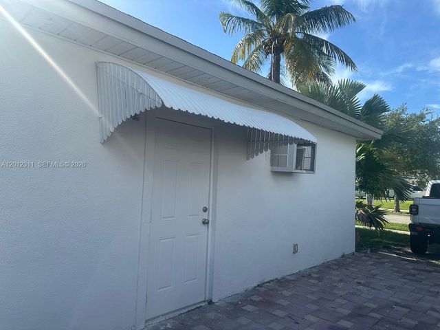 9001 SW 197th St, Cutler Bay, FL 33157