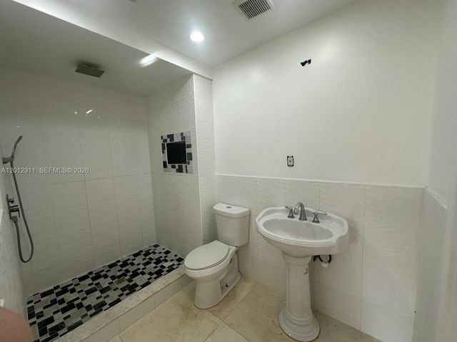 9001 SW 197th St, Cutler Bay, FL 33157