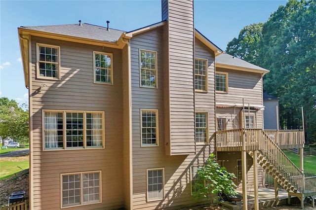 1305 Rosewood Drive, Alpharetta, GA 30005