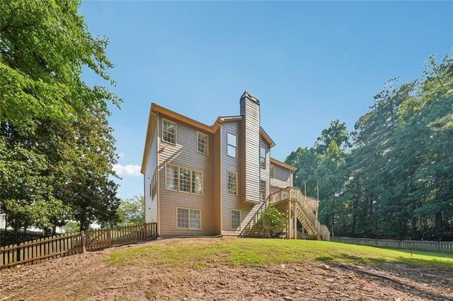 1305 Rosewood Drive, Alpharetta, GA 30005