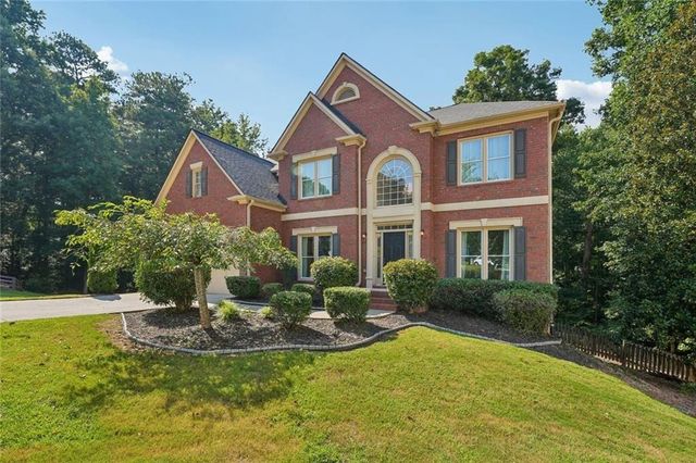 1305 Rosewood Drive, Alpharetta, GA 30005