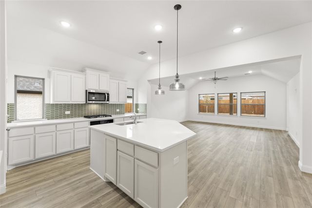 2150 Martins Pond Road, Forney, TX 75126