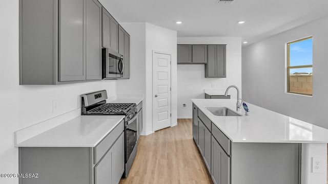 12280 N Sandhurst Drive, Marana, AZ 85653