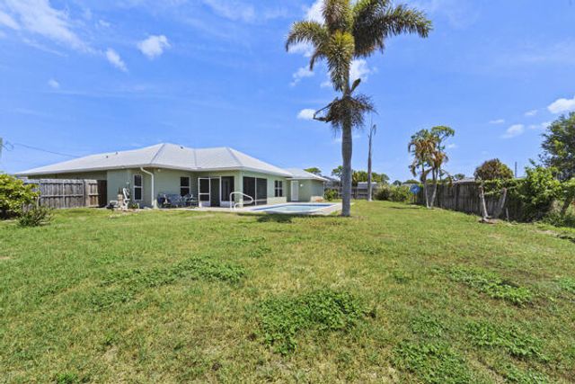 1657 SW Cefalu Circle, Port St. Lucie, Port St Lucie, FL 34953