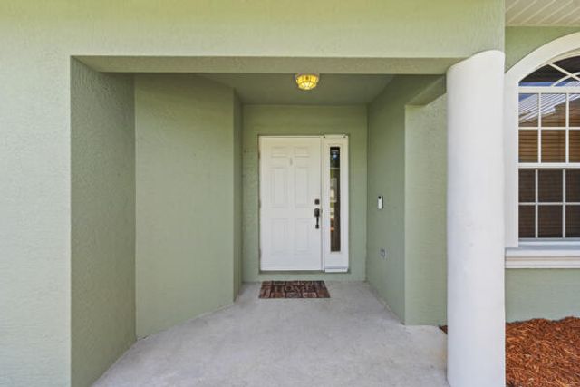 1657 SW Cefalu Circle, Port St. Lucie, Port St Lucie, FL 34953