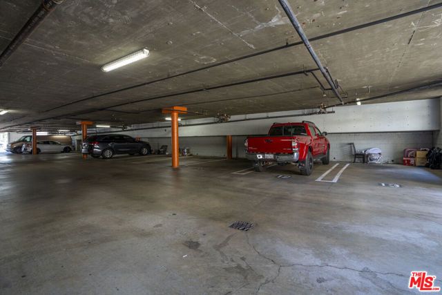 117 S Avenue 64, Los Angeles, CA 90042