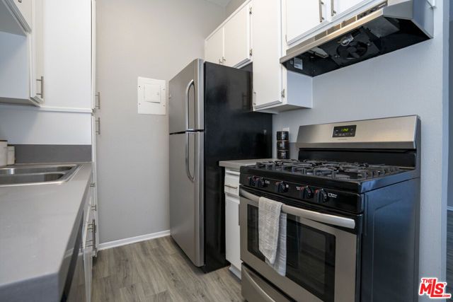 117 S Avenue 64, Los Angeles, CA 90042