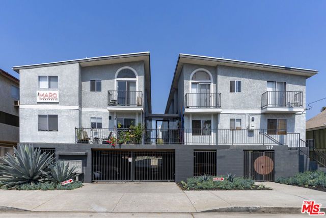 117 S Avenue 64, Los Angeles, CA 90042