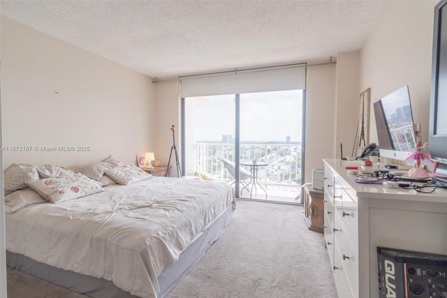 290 174th St 1902, Sunny Isles Beach, FL 33160