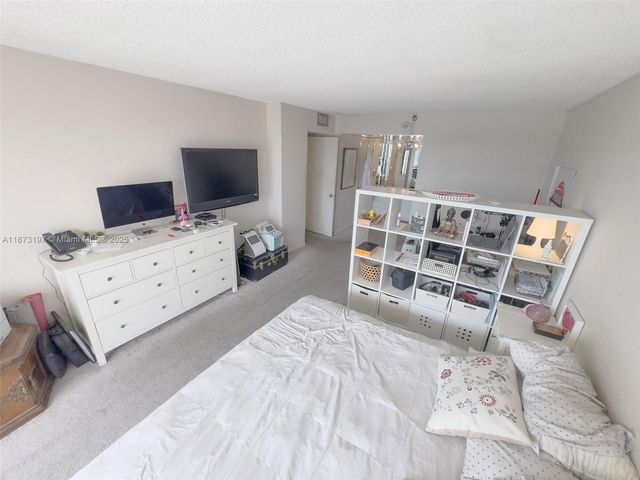 290 174th St 1902, Sunny Isles Beach, FL 33160