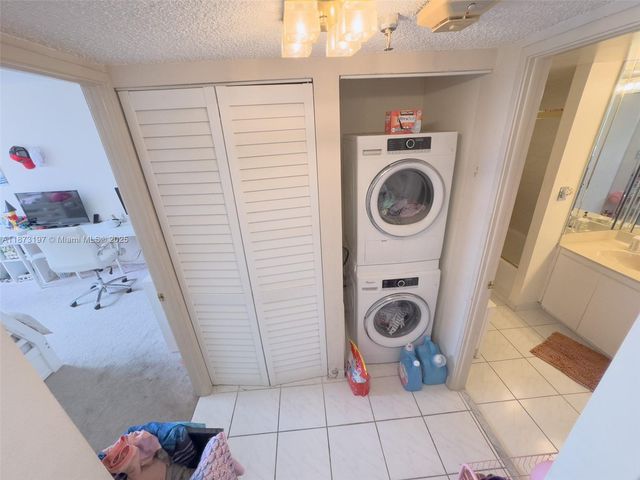 290 174th St 1902, Sunny Isles Beach, FL 33160