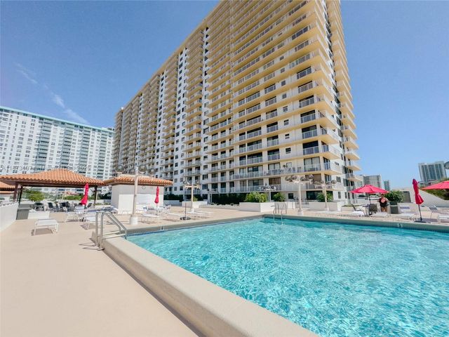 290 174th St 1902, Sunny Isles Beach, FL 33160