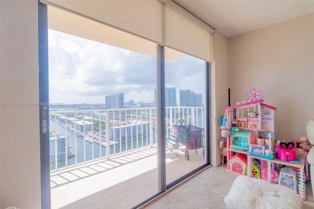 290 174th St 1902, Sunny Isles Beach, FL 33160