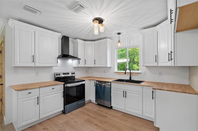 8520 Lebaron W Avenue, Citronelle, AL 36522