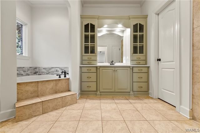 11499 Saint Joseph, Northport, AL 35475
