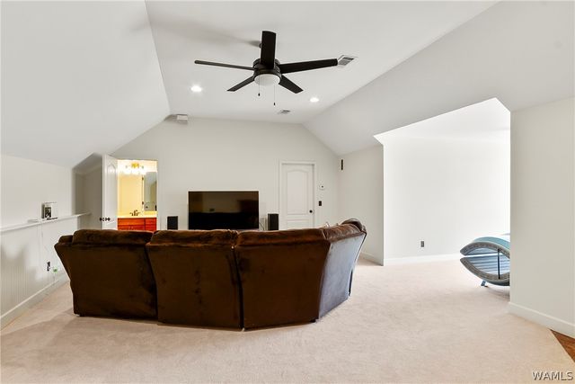 11499 Saint Joseph, Northport, AL 35475