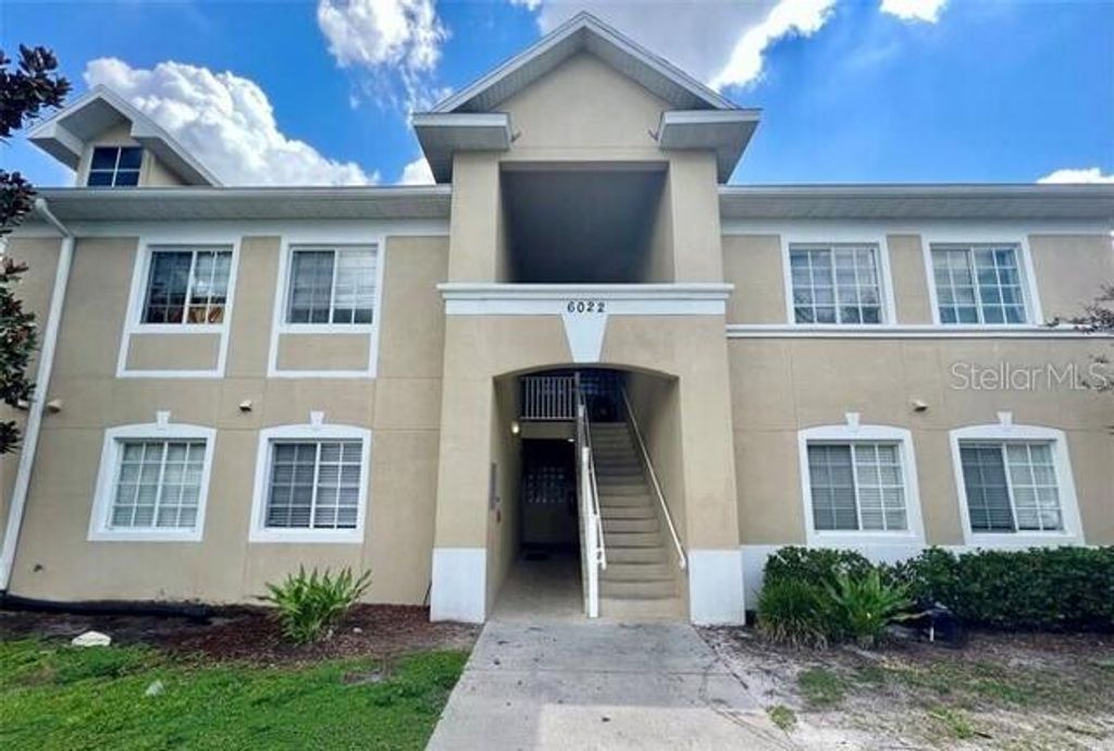 6022 PORTSDALE PLACE 201, Riverview, FL 33578