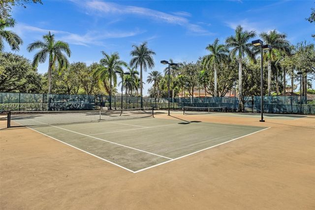 7654 NW 21st Dr, Pembroke Pines, FL 33024