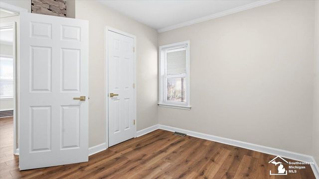 16050 Beatrice Street, Allen Park, MI 48101