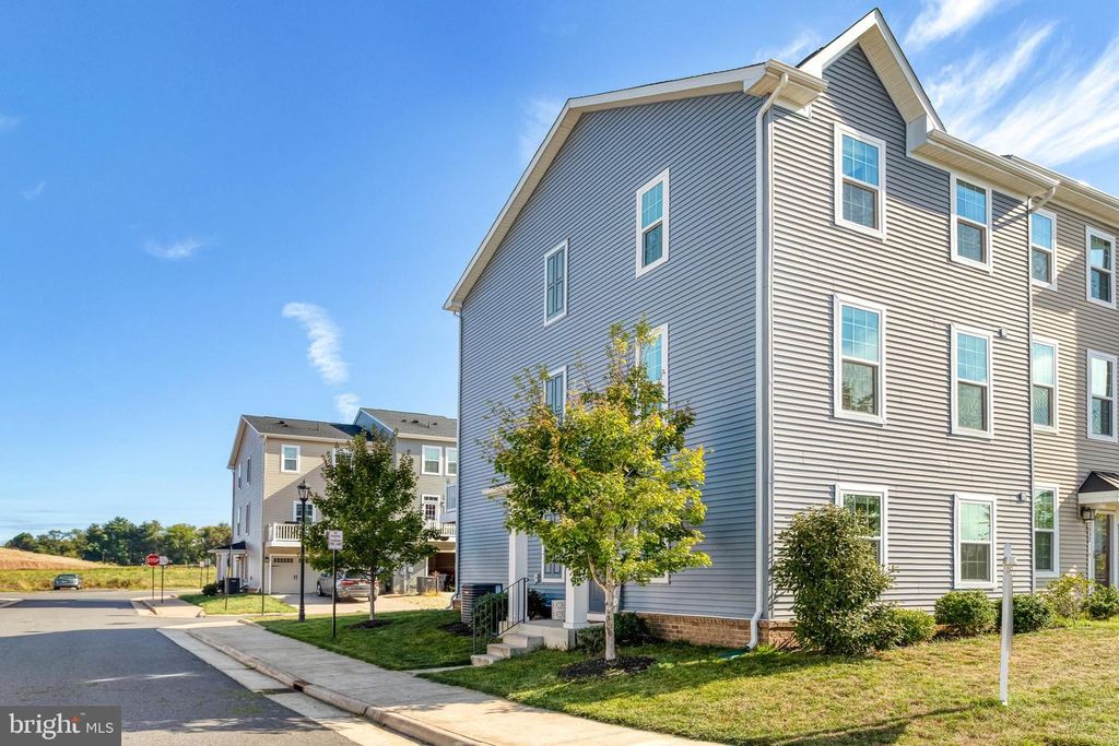 7534 HANCOCK ST, Bealeton, VA 22712