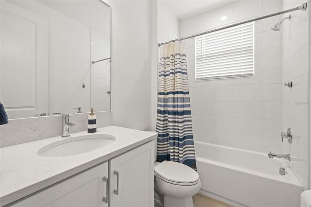 3541 GREAT BANYAN WAY, Wesley Chapel, FL 33543