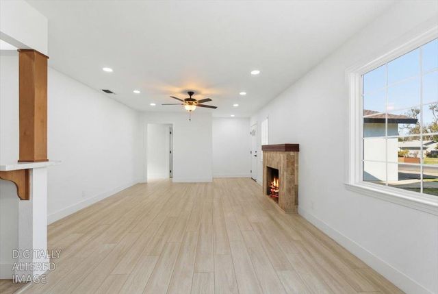 1412 Frances Dr, Roseville, CA 95661