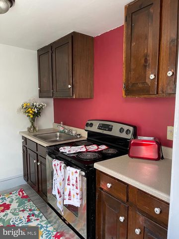 107 W BROAD ST, Bridgeton, NJ 08302